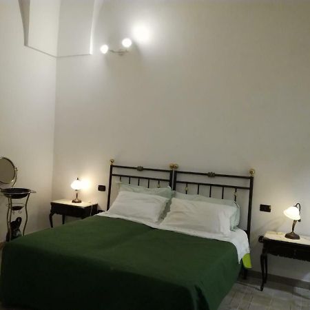Апартаменты La Casa Di Mela Леверано Экстерьер фото